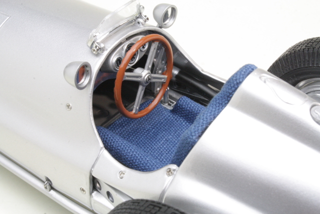 Mercedes W154, F1 1938, hopea
