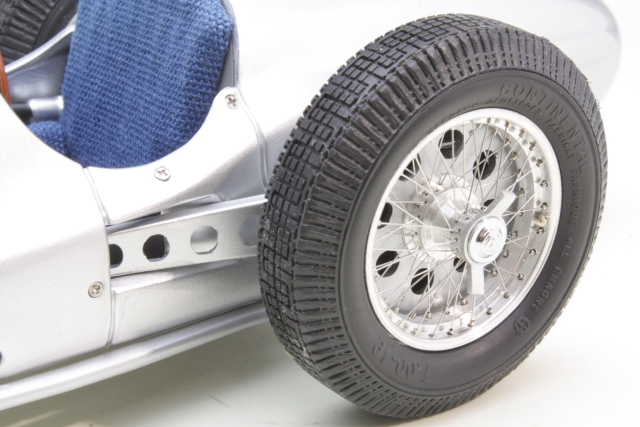 Mercedes W154, F1 1938, hopea