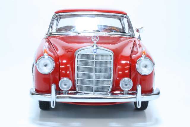 Mercedes 220SE (w128) Coupe 1959, punainen