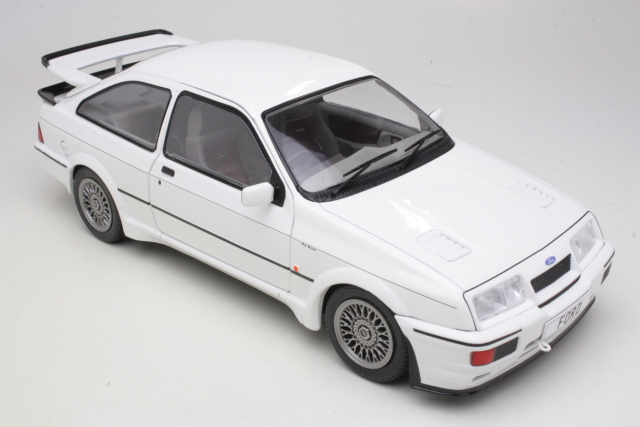 Ford Sierra RS500 Cosworth 1987, valkoinen