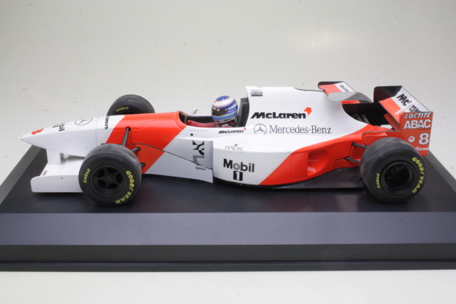 McLaren MP4/10, F1 1995, M.Hakkinen, no.8