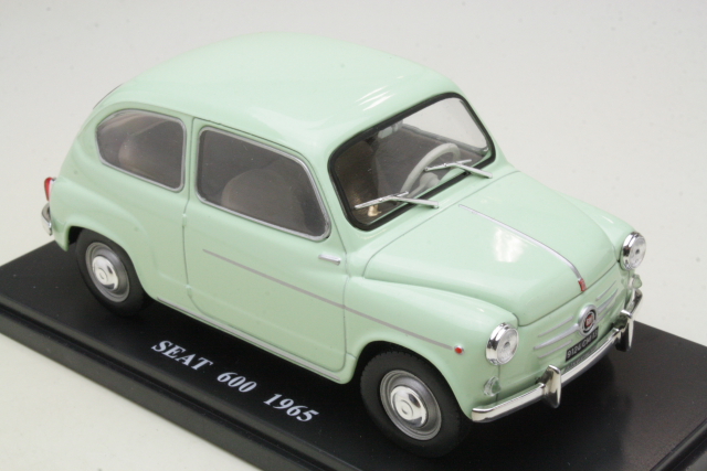 Seat 600 1965, light green