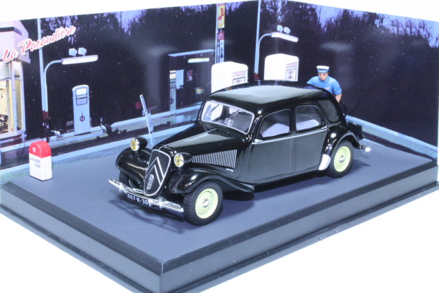 Citroen Traction 11 1950, black