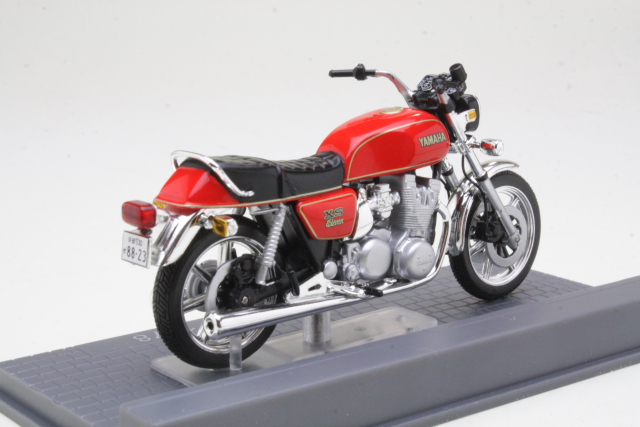 Yamaha XS Eleven 1978, red