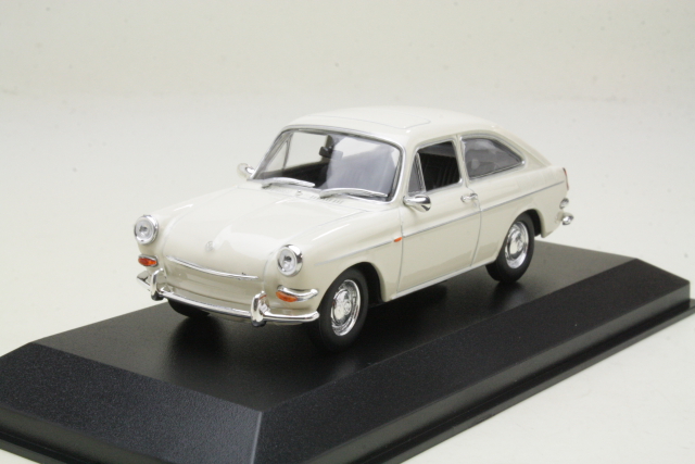VW 1600 TL 1966, cream