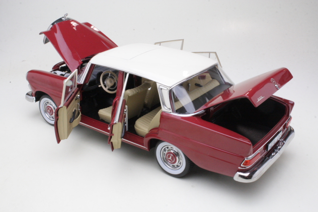 Mercedes 200 (w110) 1966, punainen/valkoinen