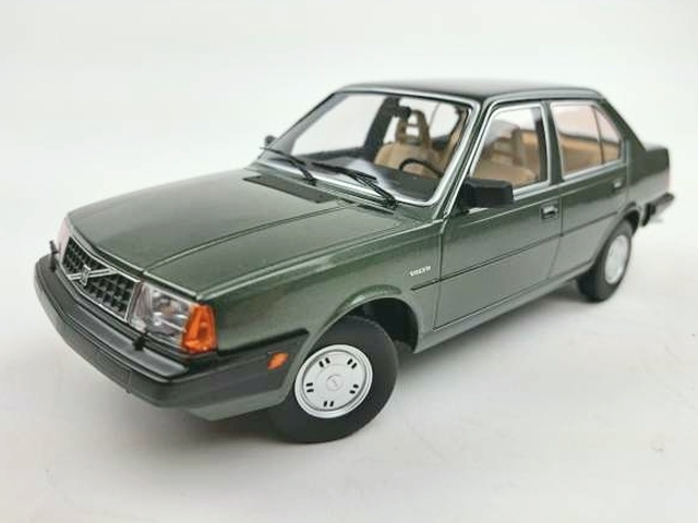 Volvo 340 1987, vihreä