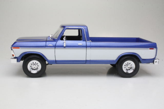 Ford F-150 1979, sininen/valkoinen