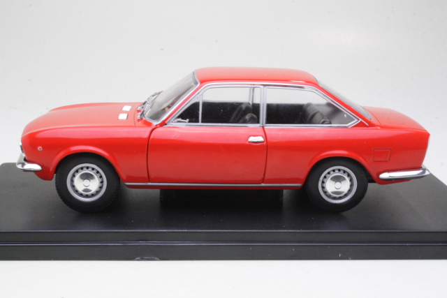 Seat 124 Sport 1600 1971, red