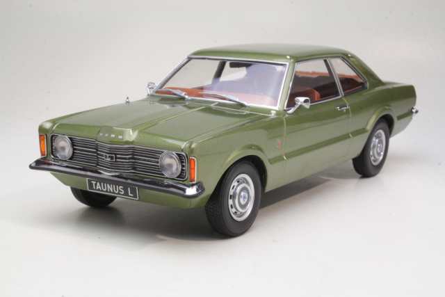 Ford Taunus L 1971, vihreä