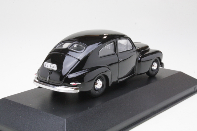 Volvo PV444, black
