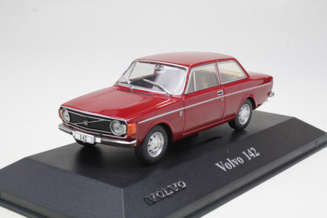 Volvo 142 1973, punainen