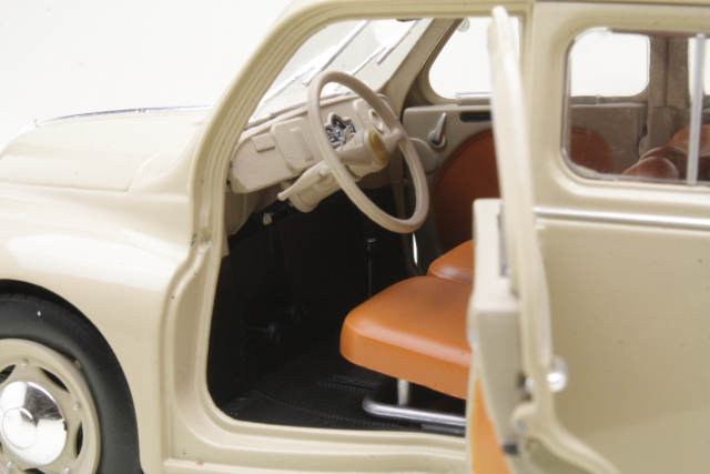 Renault 4CV 1956, beige