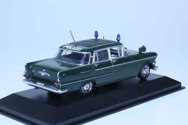 Opel Kapitän P2 1959 Polizei, tummanvihreä