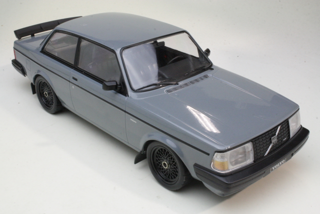 Volvo 240 Turbo Custom 1986, grey