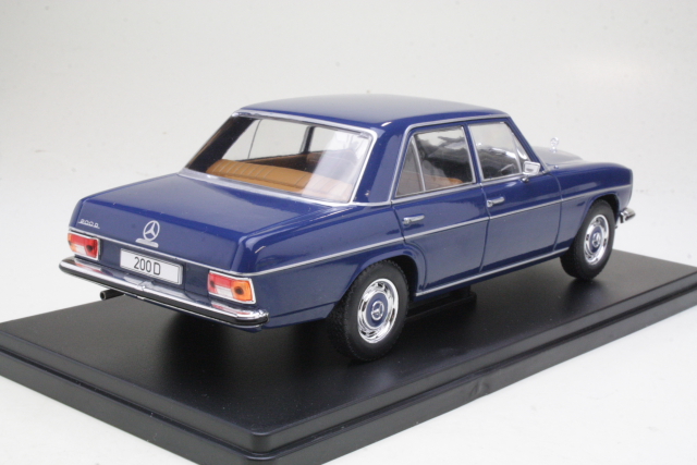 Mercedes 200D (w115) 1968, tummansininen