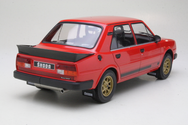 Skoda 130LR 1988, punainen