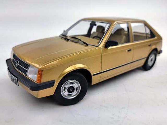Opel Kadett D 5d 1984, gold