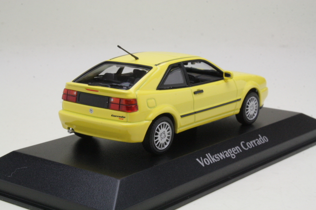 VW Corrado 1990, keltainen