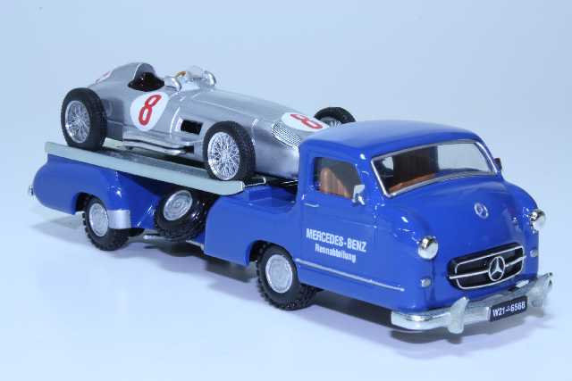 Mercedes Transporter 1955 "The Blue Wonder" - Sulje napsauttamalla kuva