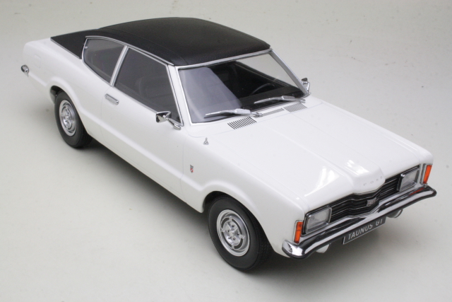 Ford Taunus GT Coupe 1971, valkoinen/musta