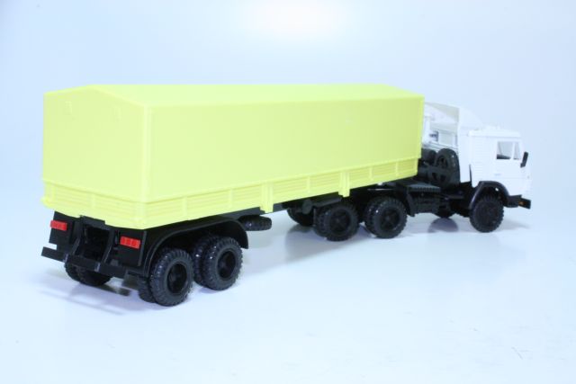 Kamaz 5410 rekka, valkoinen/keltainen
