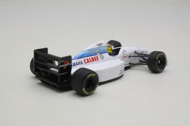 Tyrrell Yamaha 022, F1 1994, M.Blundell, no.4