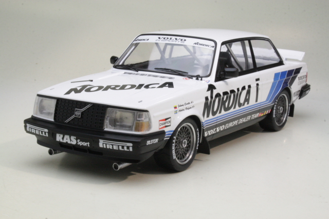 Volvo 240 Turbo, ETCC Brunn 1986, J.Cecotto/A.Olofsson, no.1