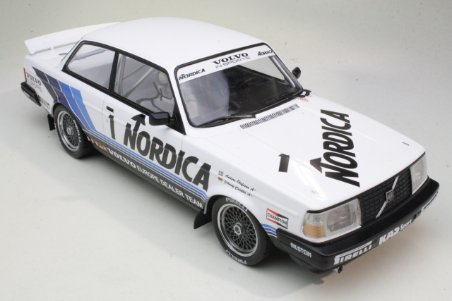 Volvo 240 Turbo, ETCC Brunn 1986, J.Cecotto/A.Olofsson, no.1