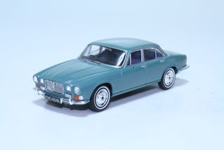 Jaguar XJ12 1972, turquoise