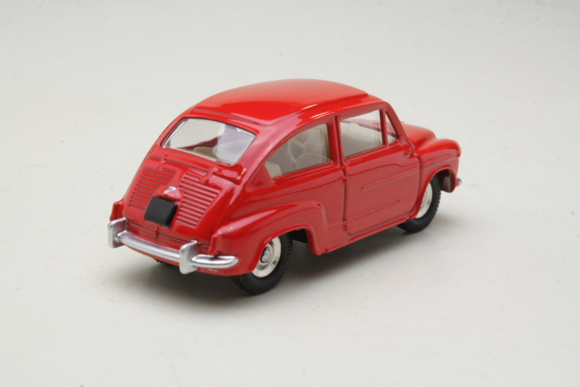 Fiat 600D 1964, punainen