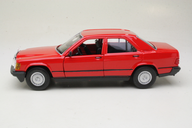 Mercedes 190E (w201) 1987, punainen