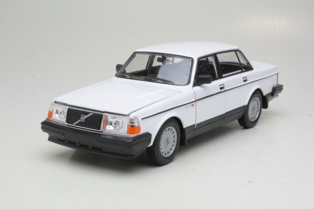 Volvo 240GL 1986, valkoinen - Sulje napsauttamalla kuva