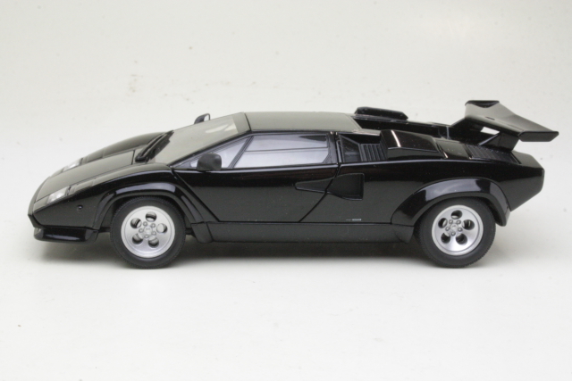 Lamborghini Countach LP5000S 1988, musta