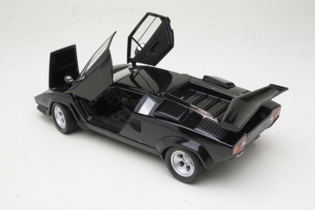 Lamborghini Countach LP5000S 1988, musta - Sulje napsauttamalla kuva