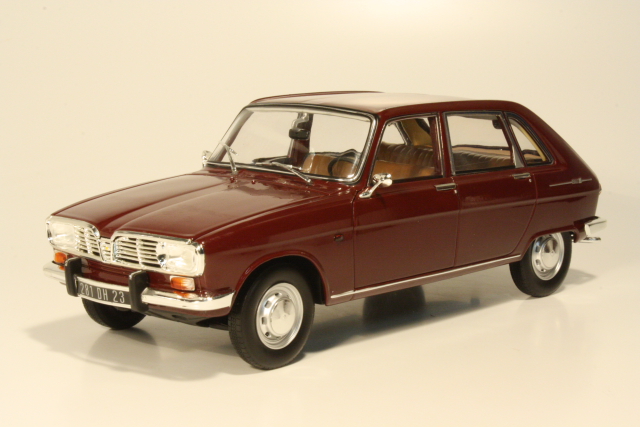 Renault 16 1965, dark red