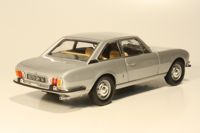 Peugeot 504 Coupe 1971, hopea