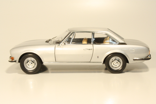 Peugeot 504 Coupe 1971, hopea