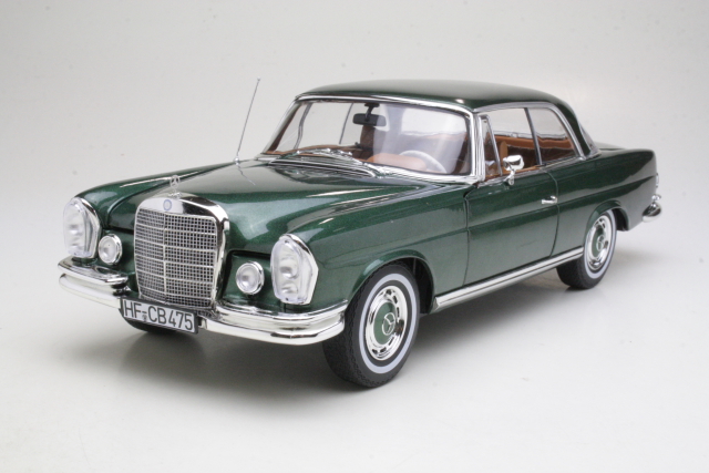 Mercedes 250SE Coupe 1965, vihreä