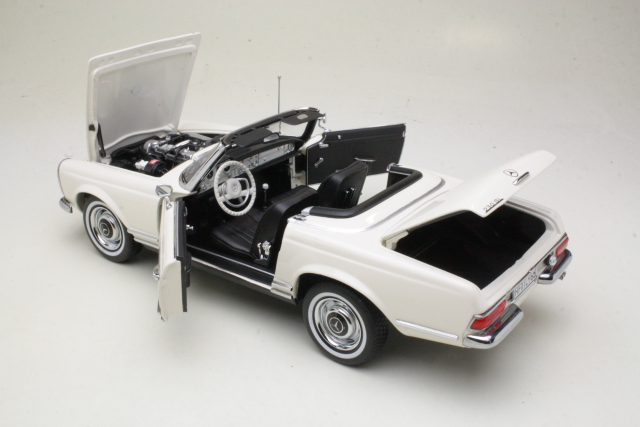 Mercedes 230SL (w113) Spider 1963, white