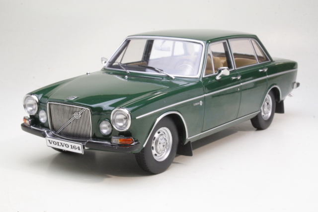 Volvo 164 1970, dark green