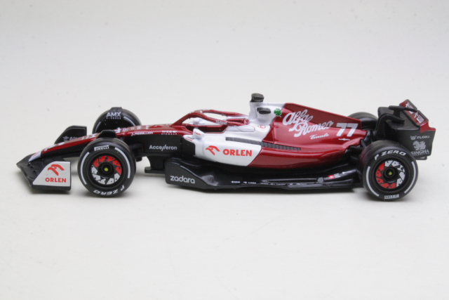 Alfa Romeo C42, Bahrain GP 2022, V.Bottas, no.77