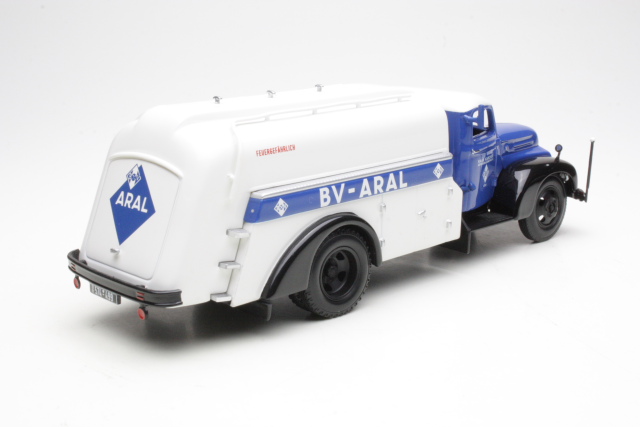 Ford FK3500 1951 "Aral"