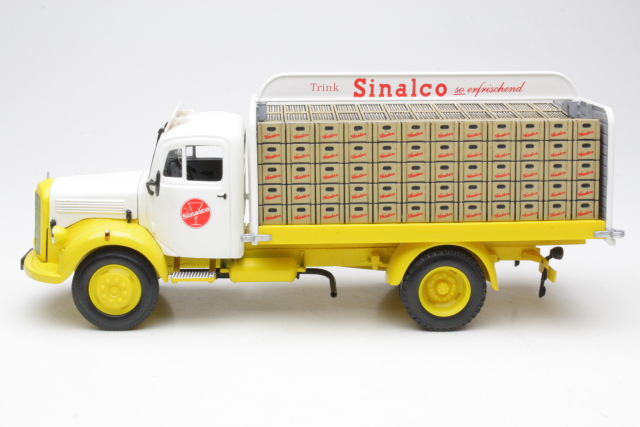 Mercedes L3500 1956 "Sinalco"