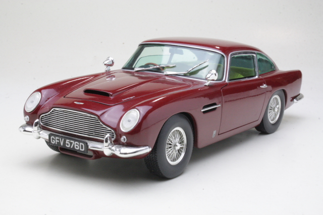 Aston Martin DB5 1963, tummanpunainen
