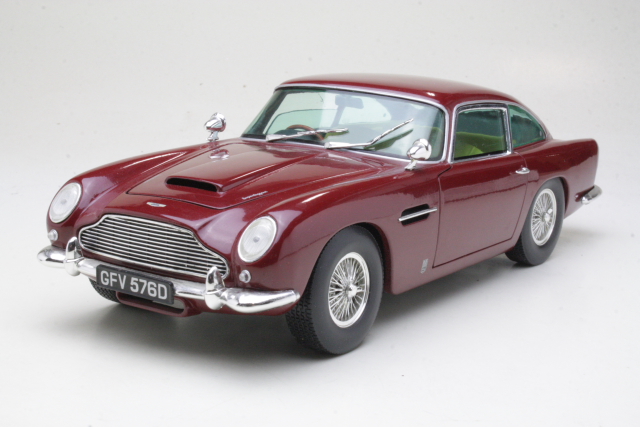 Aston Martin DB5 1963, tummanpunainen - Sulje napsauttamalla kuva