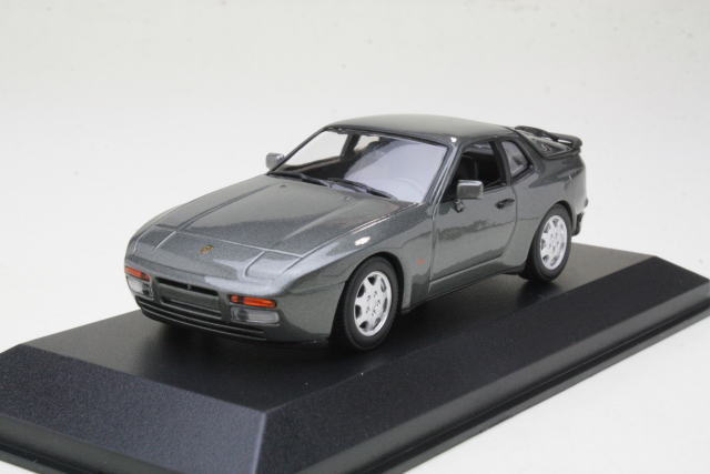 Porsche 944S 1989, harmaa - Sulje napsauttamalla kuva