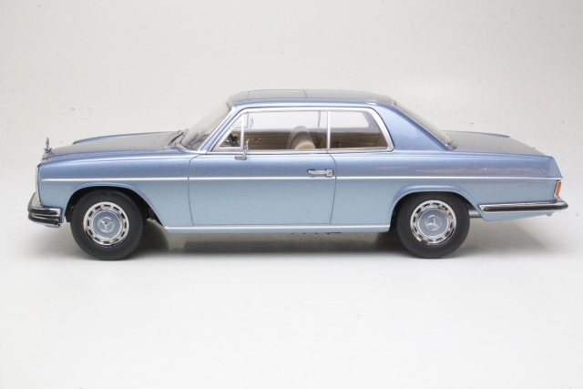 Mercedes 280C/8 (w114) Coupe 1969, vaaleansininen
