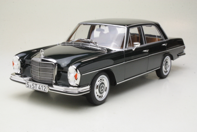 Mercedes 280SE (w108) 1968, tummanvihreä