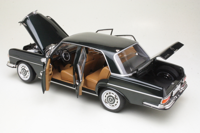 Mercedes 280SE (w108) 1968, tummanvihreä